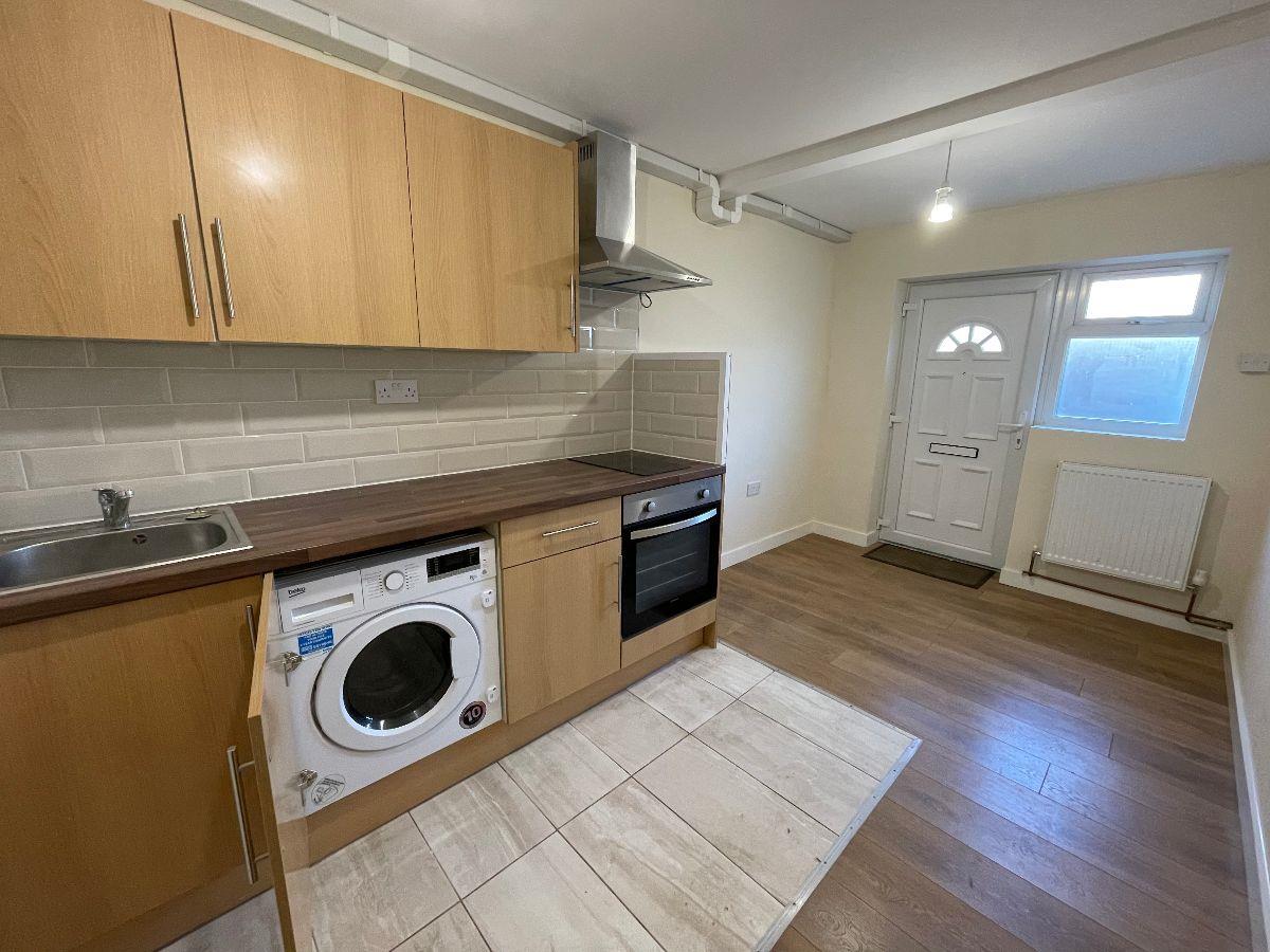 Property Image b8235cf1-465c-45da-bff7-edd1faacd3e5
