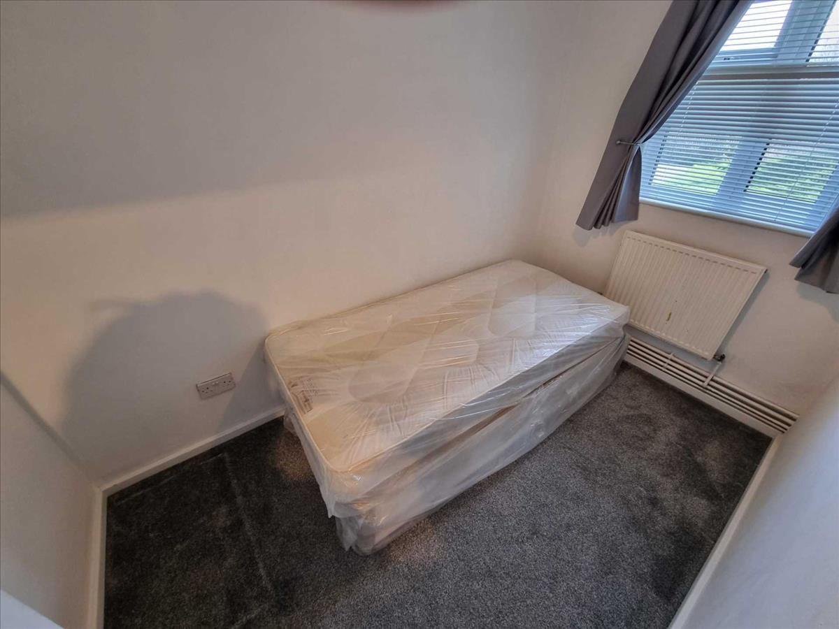 Property Image b826c9ef-27fe-47cd-8bfc-4831b0b0d9d2