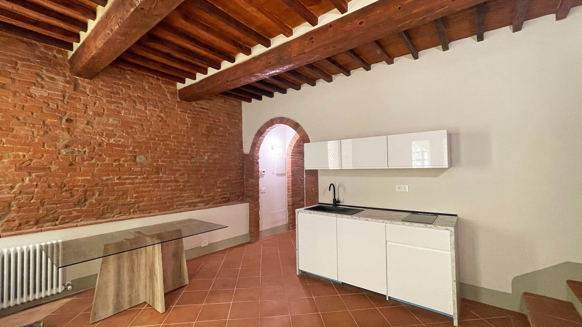 Property Image b82e474e-04ad-4e6a-b6ac-3a361d5e4383