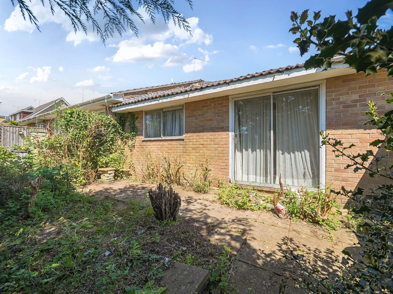 Property Image b82f3226-4889-4051-991f-8bb8aeb9a4dd