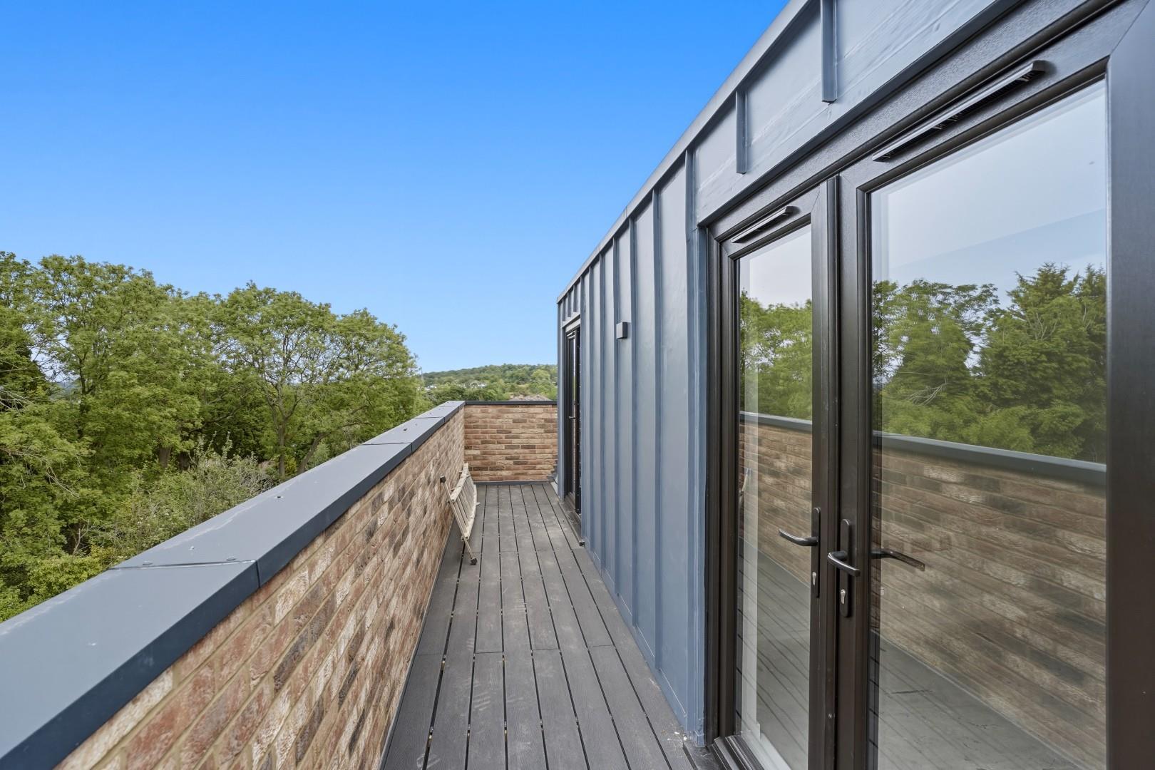 Property Image b836c845-62c6-40fe-8fe2-3e686645b6fb