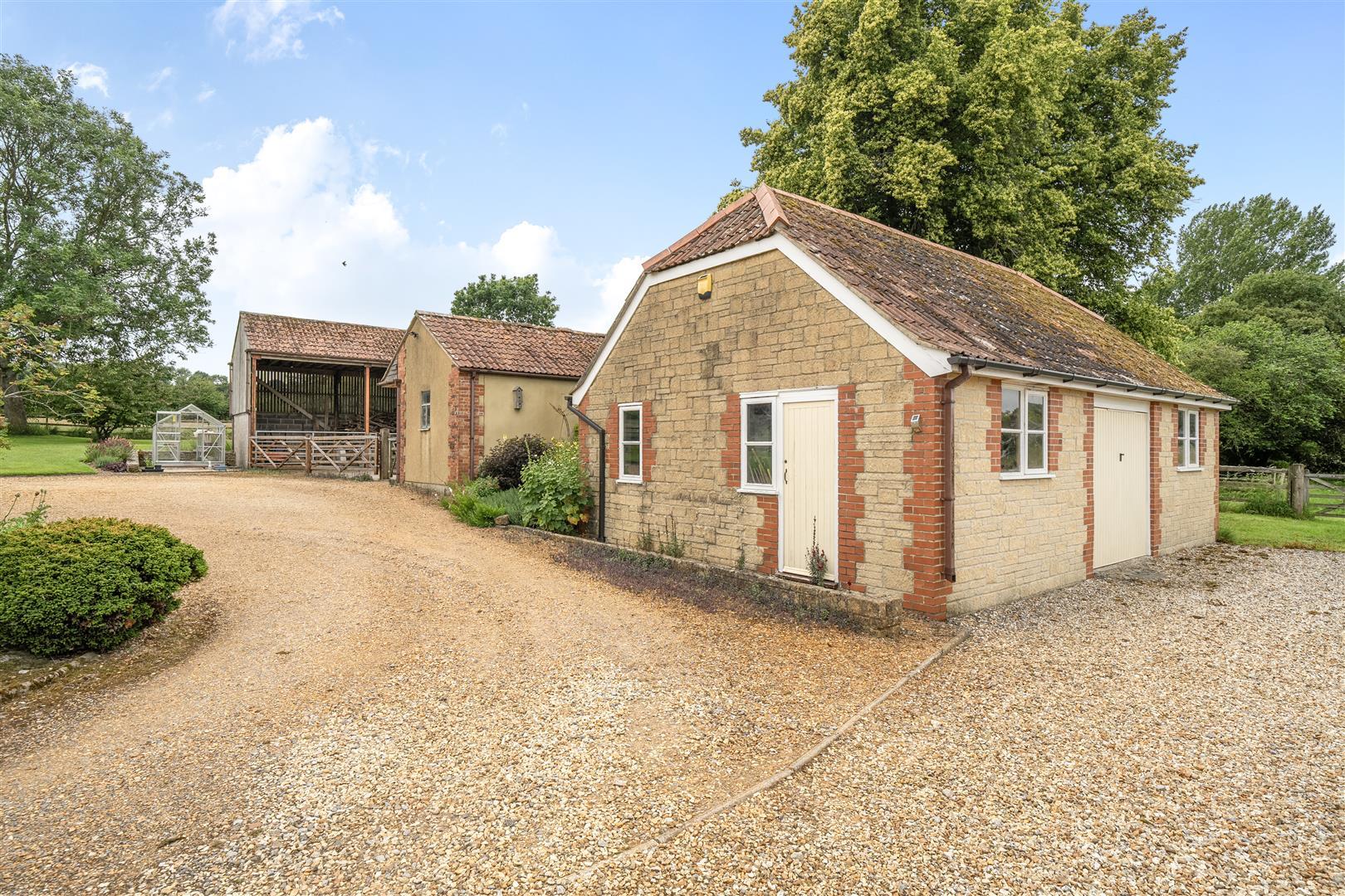 Property Image b836f010-c2e2-4ed7-9f18-d8198359d5ee