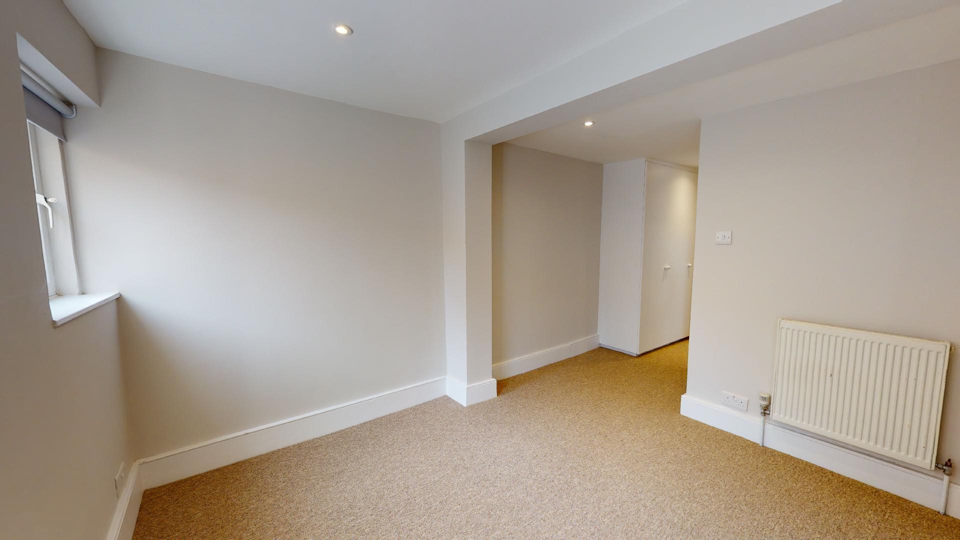 Property Image b839a488-c881-4e47-b0d2-3fe3f05f2bec