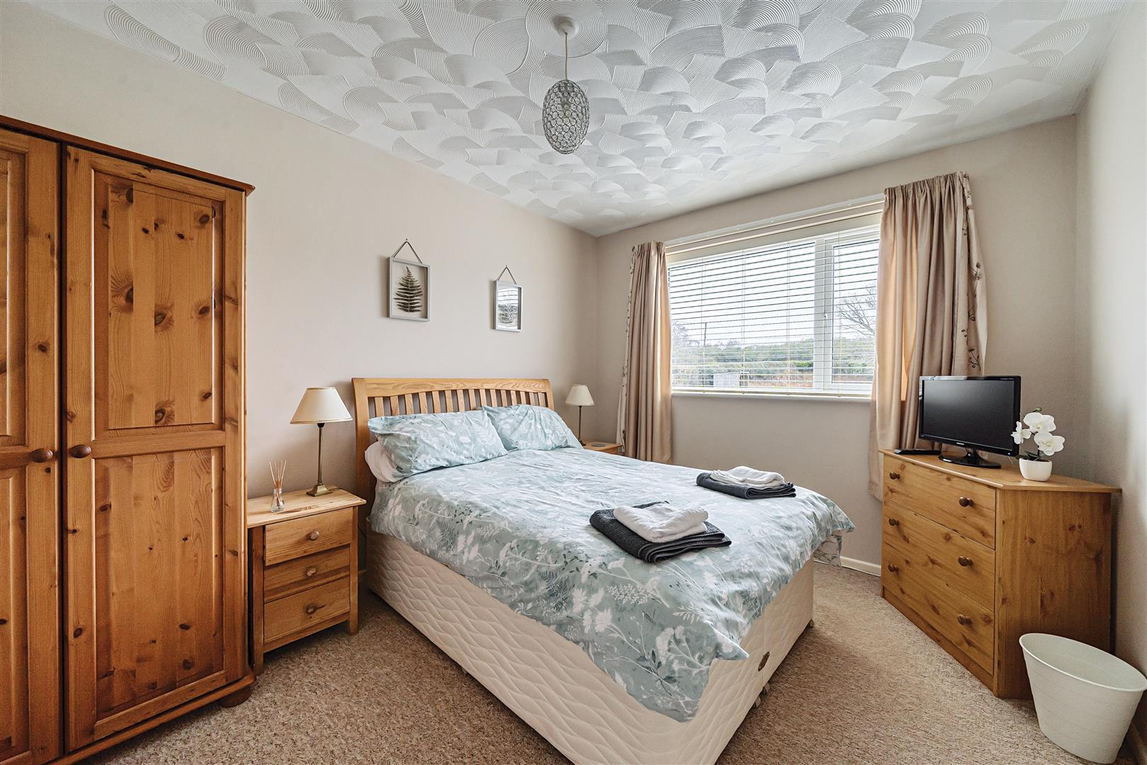 Property Image b83d8fda-9bf4-4d47-a915-9ebb7352d264