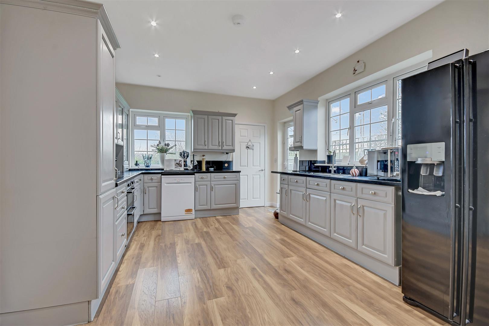 Property Image b83e5dea-99ec-4d8a-a9c8-ddddedab64a3