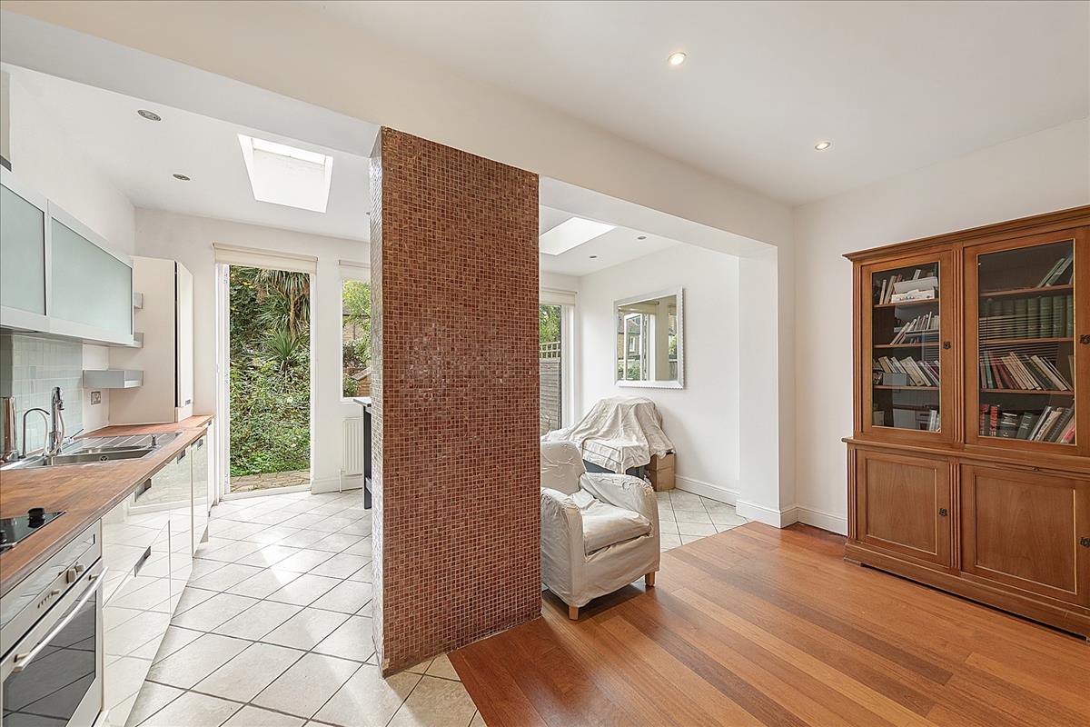 Property Image b85db8b6-95d8-4c68-86e7-b3f81c31c15b