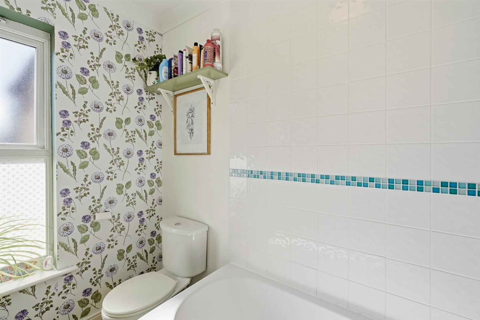 Property Image b869f2d4-051d-41b7-80d5-2e2693bf9edc