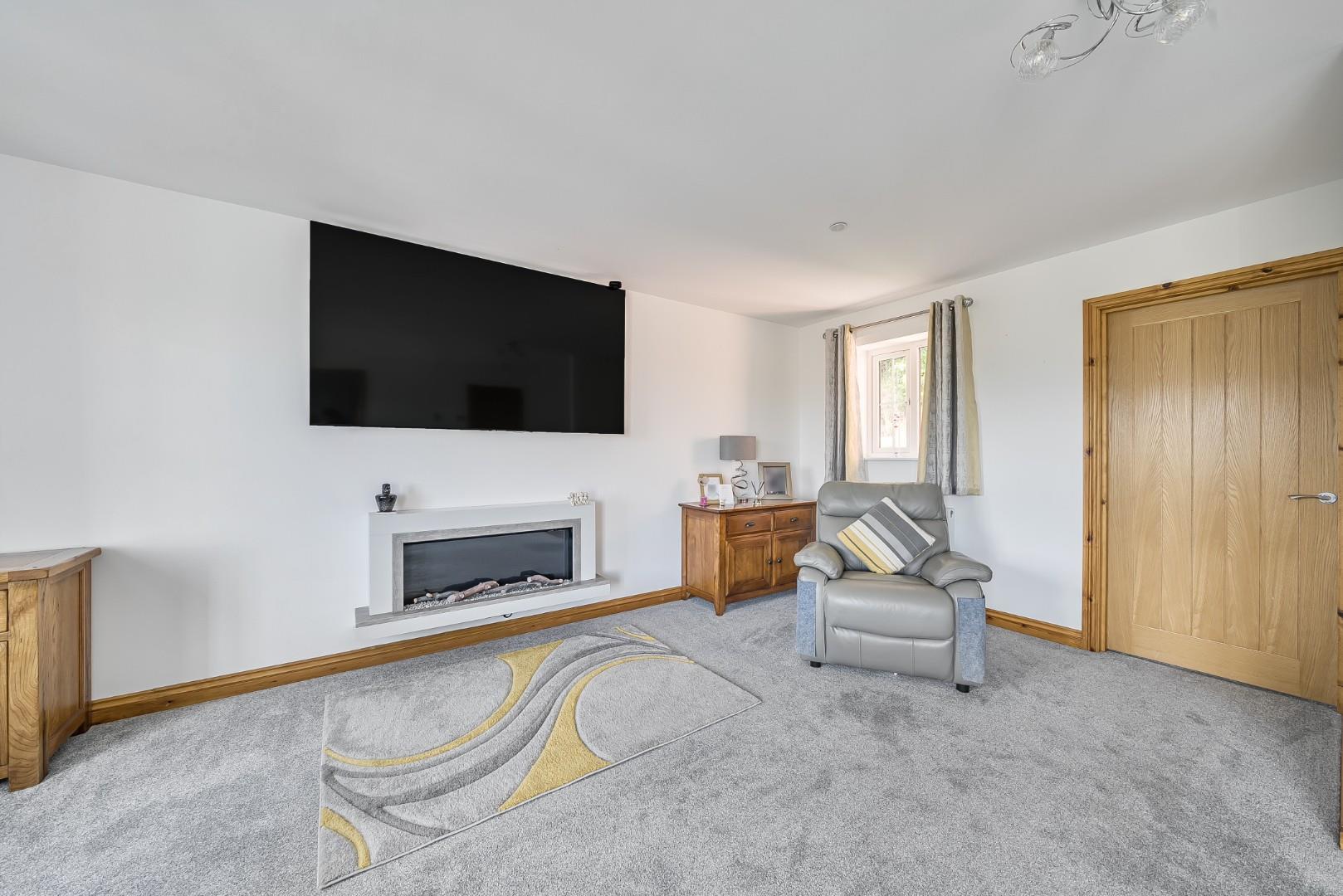 Property Image b86b0686-0d29-49e1-9ce8-4a3b519d5358