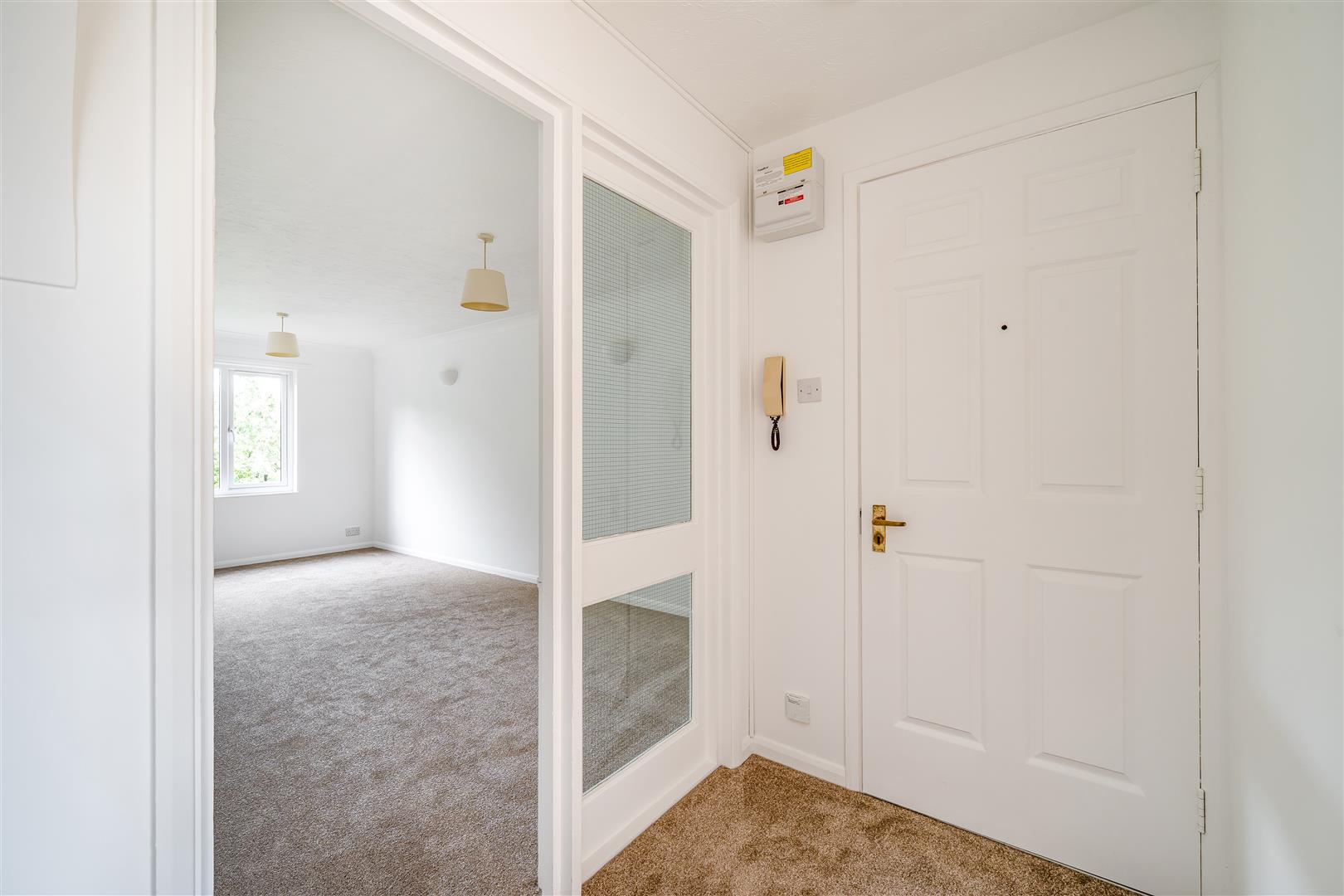 Property Image b86d9021-bd5e-4e6f-82b3-334277f4a6b9