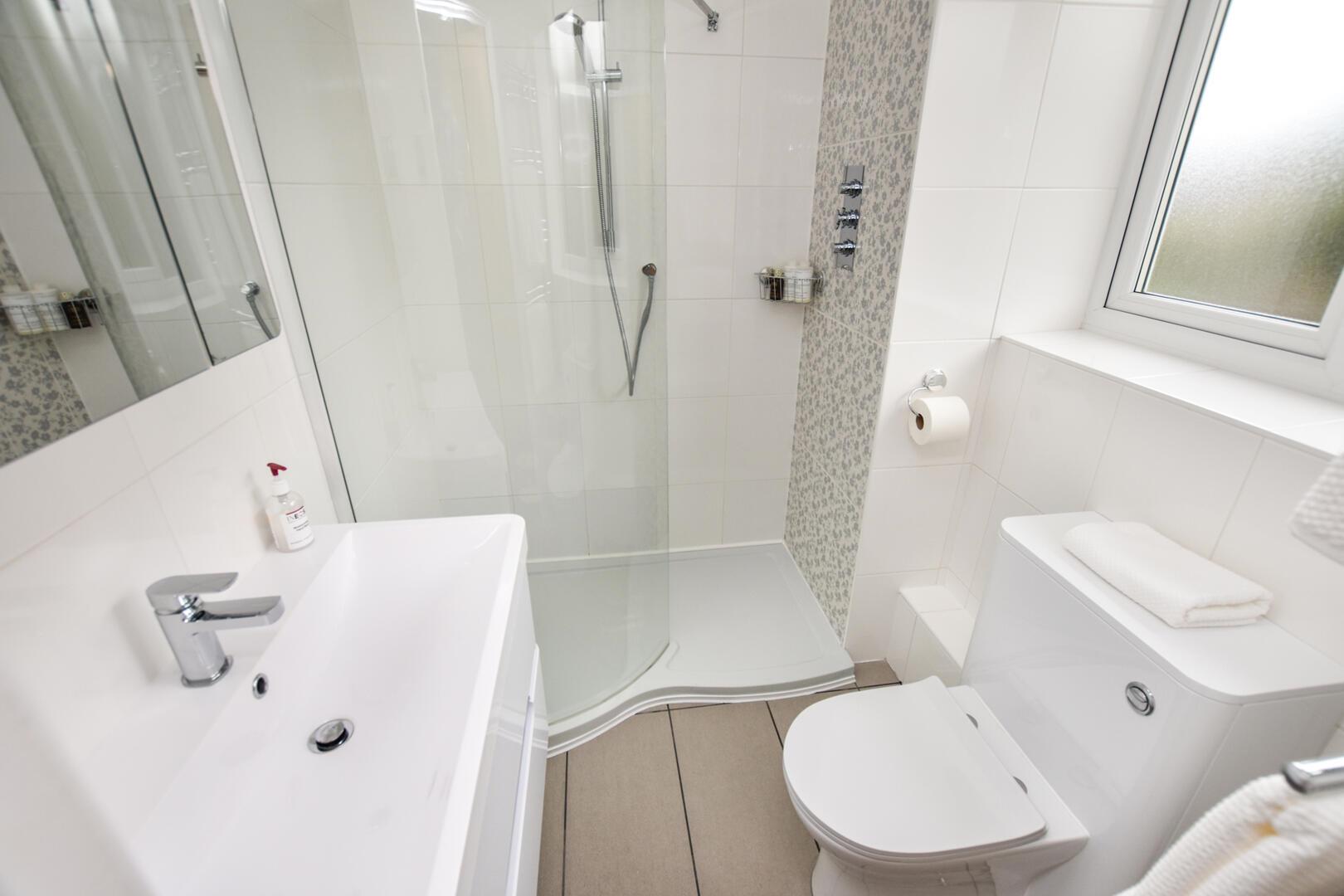 Property Image b878d09c-fe5e-40c6-ac00-5cbf97b7ceb1