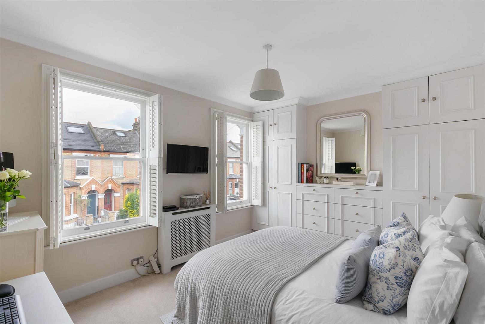 Property Image b87a669c-4e21-4f54-9e00-94a20b7679b3