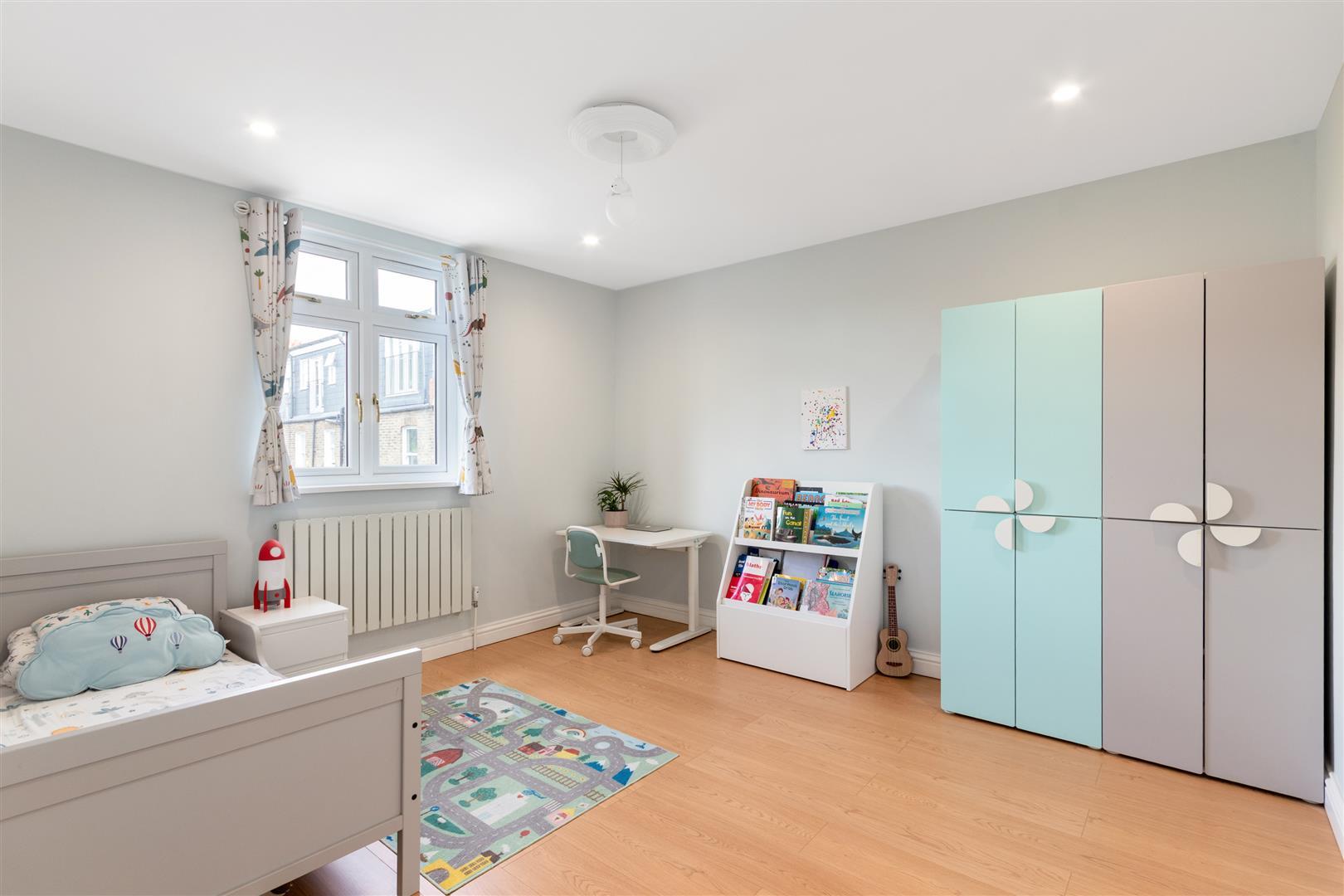 Property Image b88539ac-4acc-46a4-8a74-9df1b63396a4