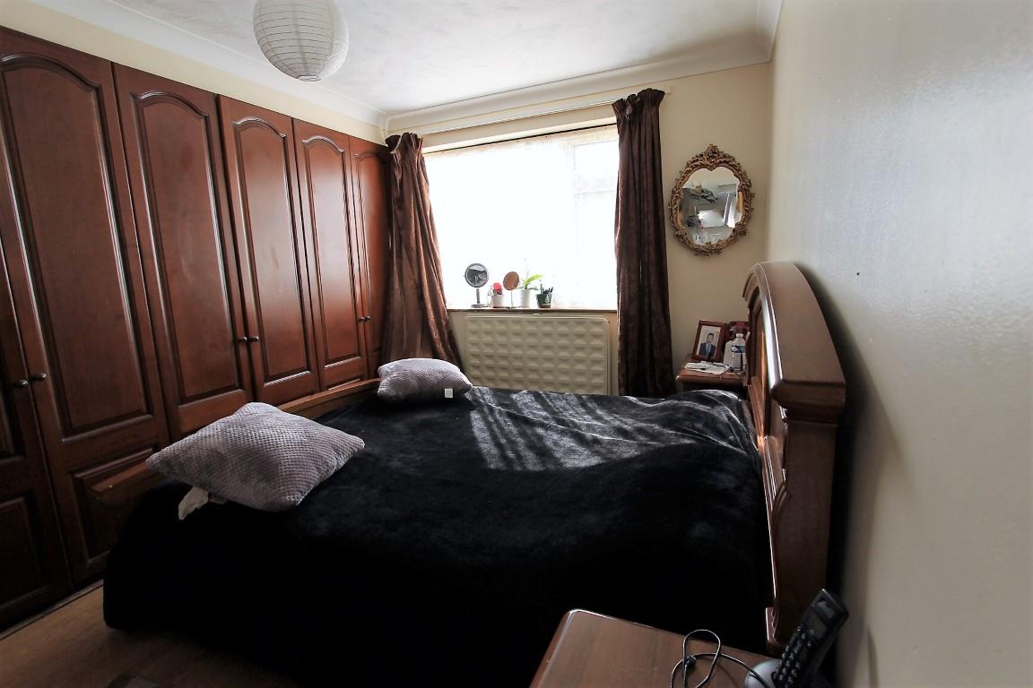Property Image b899bf46-4dd3-493f-9e39-2cc7c5dcf9db