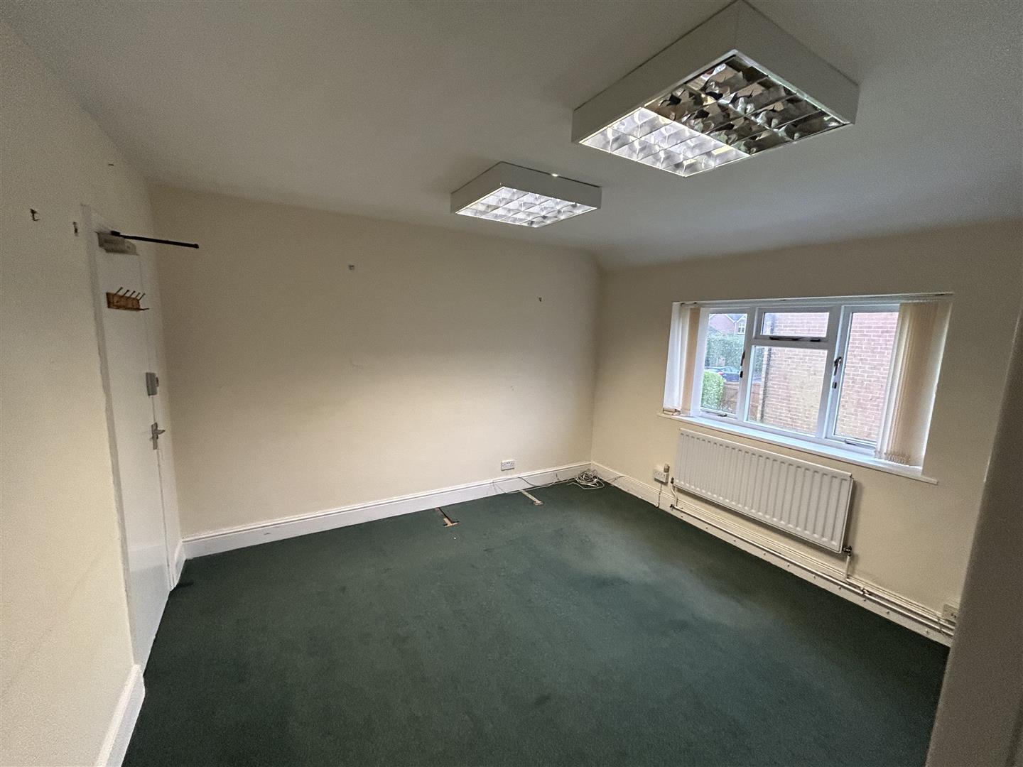 Property Image b89b8067-7795-45c5-971a-e3d644a23925