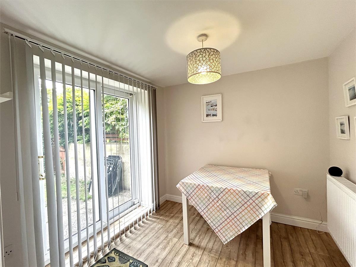 Property Imageb89ddcca-5b0a-4bfb-a2e2-5e30224761e9