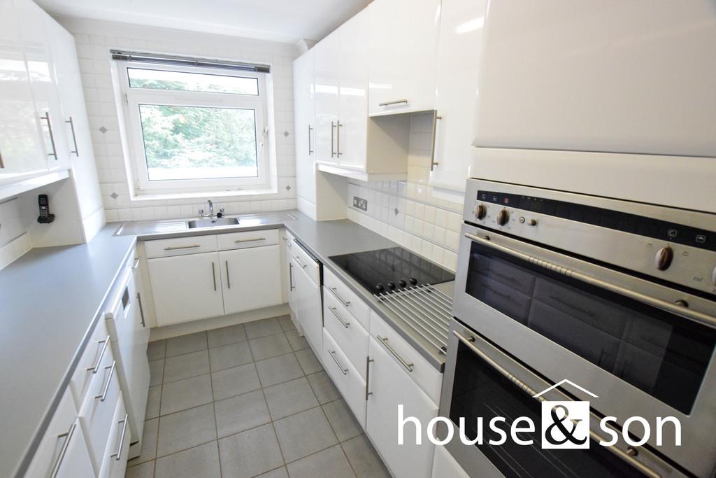 Property Image b8aed7ec-2dc1-4d35-9cf3-73856b2041f6