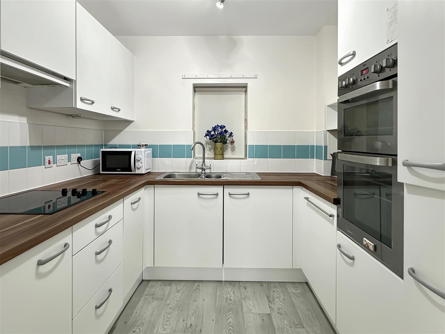 Property Image b8b502eb-47c2-42b4-9e4a-5fa5744785eb