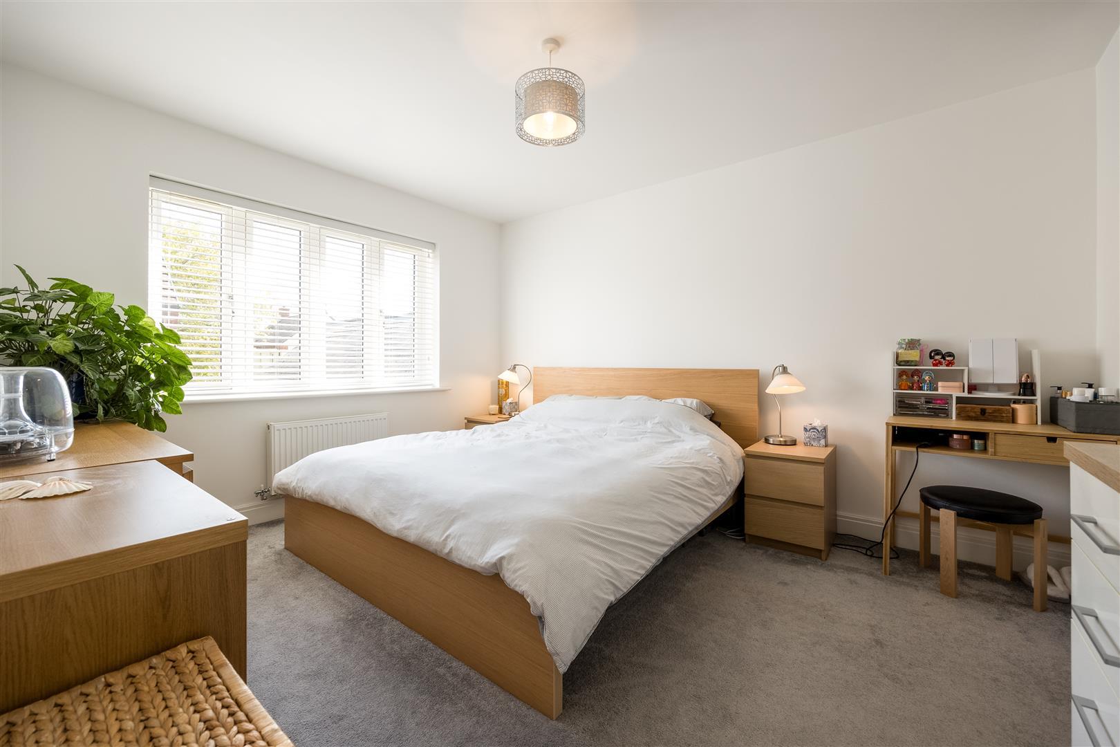 Property Image b8b874e7-3bab-404e-b6a3-c7f6c979715c