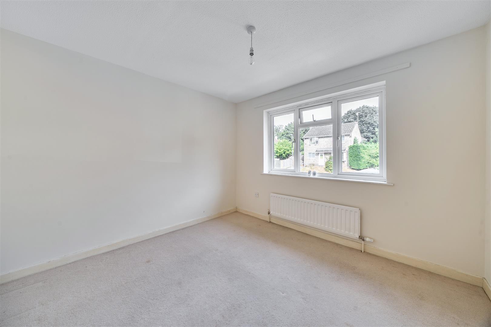 Property Image b8c2616e-33e6-4fe1-912c-6af2353ce93e