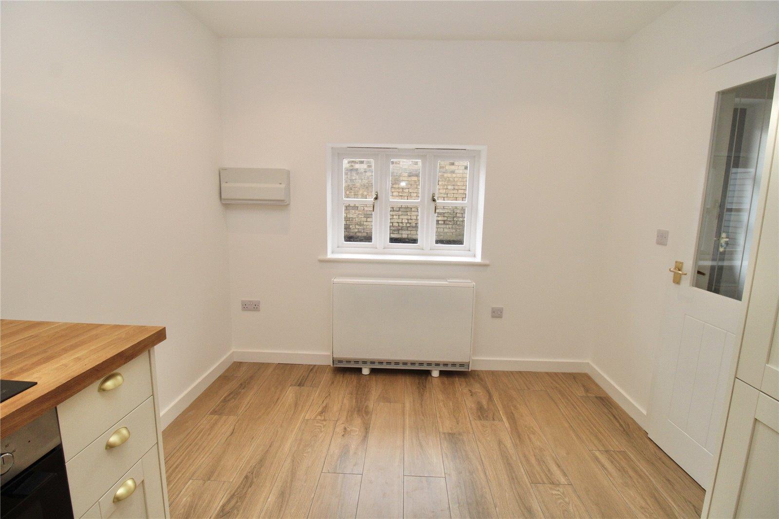 Property Image b8c337e2-94aa-44db-9050-8a9a119efbd3