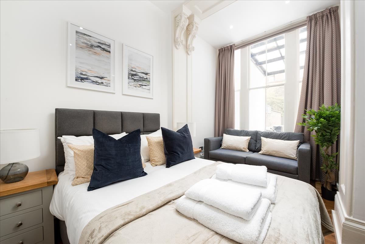 Property Image b8c7e6dd-e7e6-4c1d-a282-f196ee2fa48e