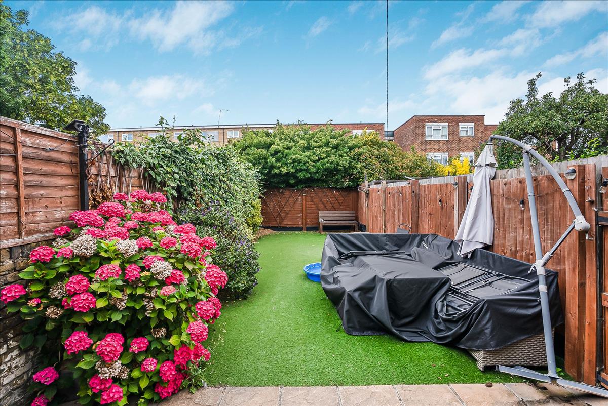 Property Image b8c8c436-bbe3-43d3-a46d-3cfbba8f14f2