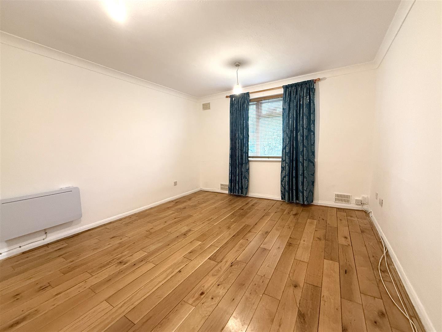 Property Image b8cb81df-a114-4bf6-88f8-32a5e217573e