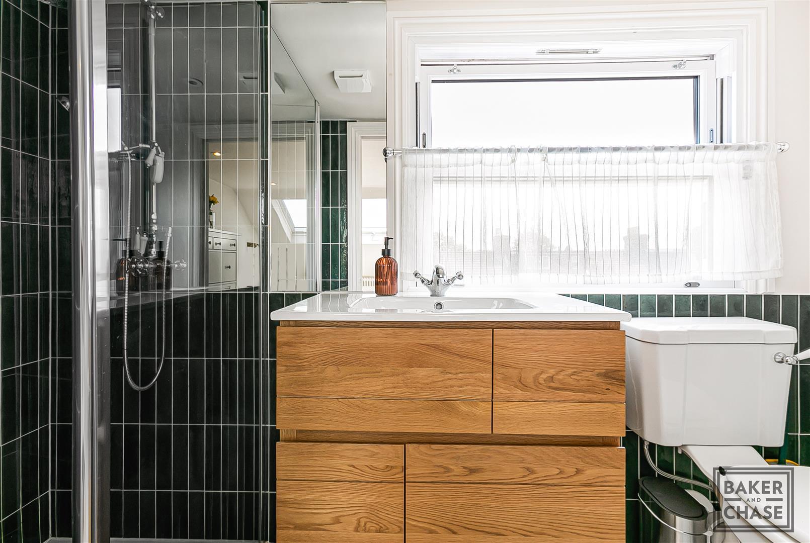 Property Image b8ce1d4d-d17f-43e8-8284-77f56462fa30