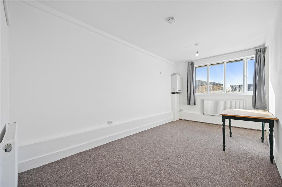 Property Image b8ceb028-71b4-4bbf-ba87-9126a2f9b5ad