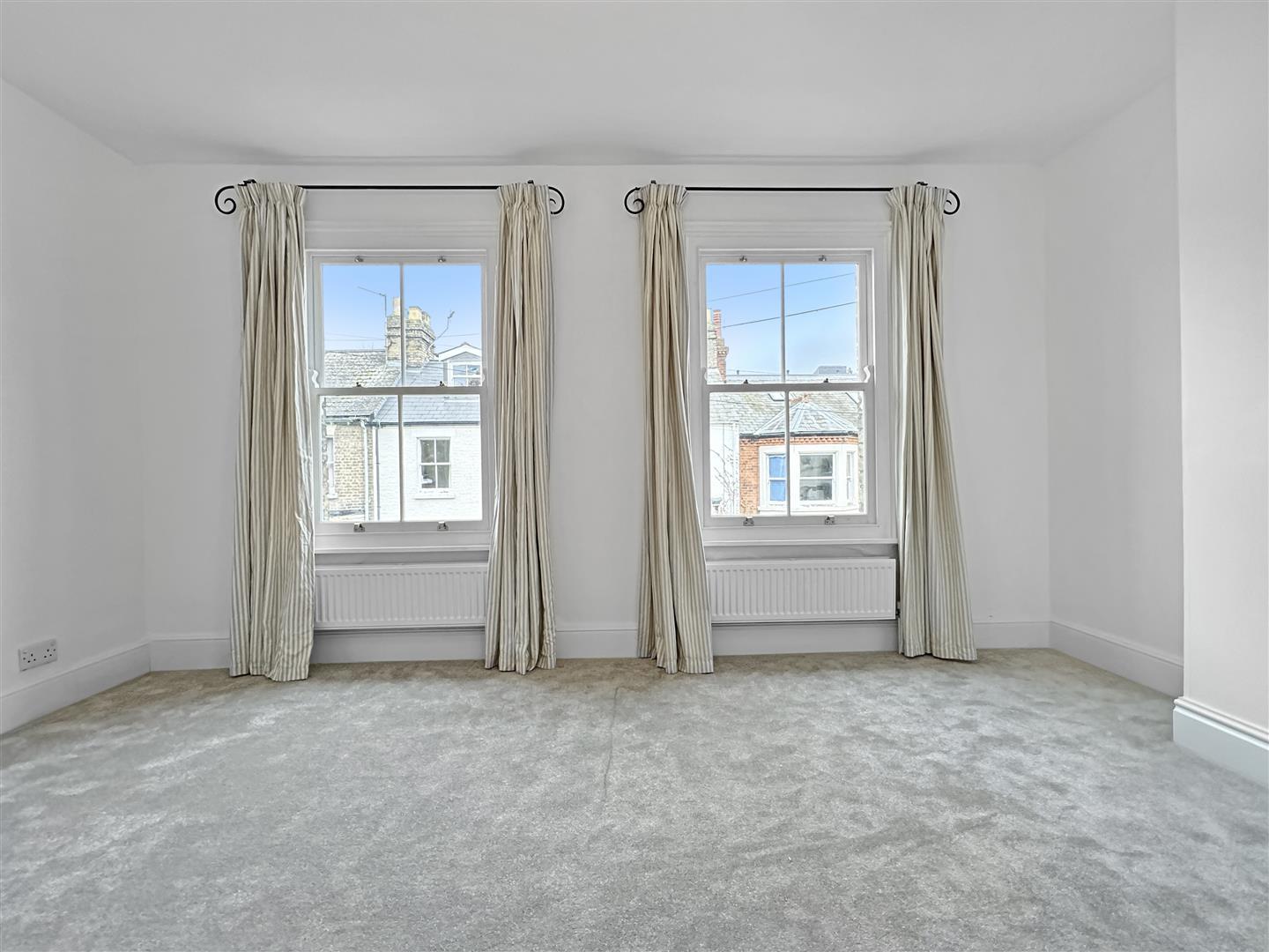 Property Image b8d37f63-dc27-40cd-9941-4a61a3fcacb5