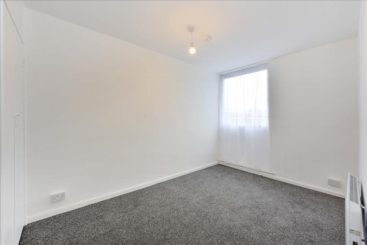Property Image b8d5fcf1-0f46-452d-80dc-f298be3bef54