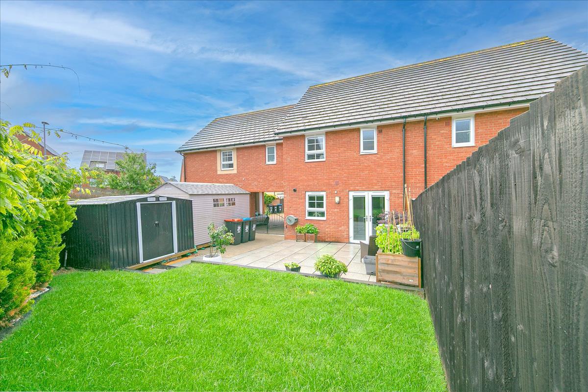 Property Image b8d60868-e2c4-4ee9-befa-fba8fc453be8