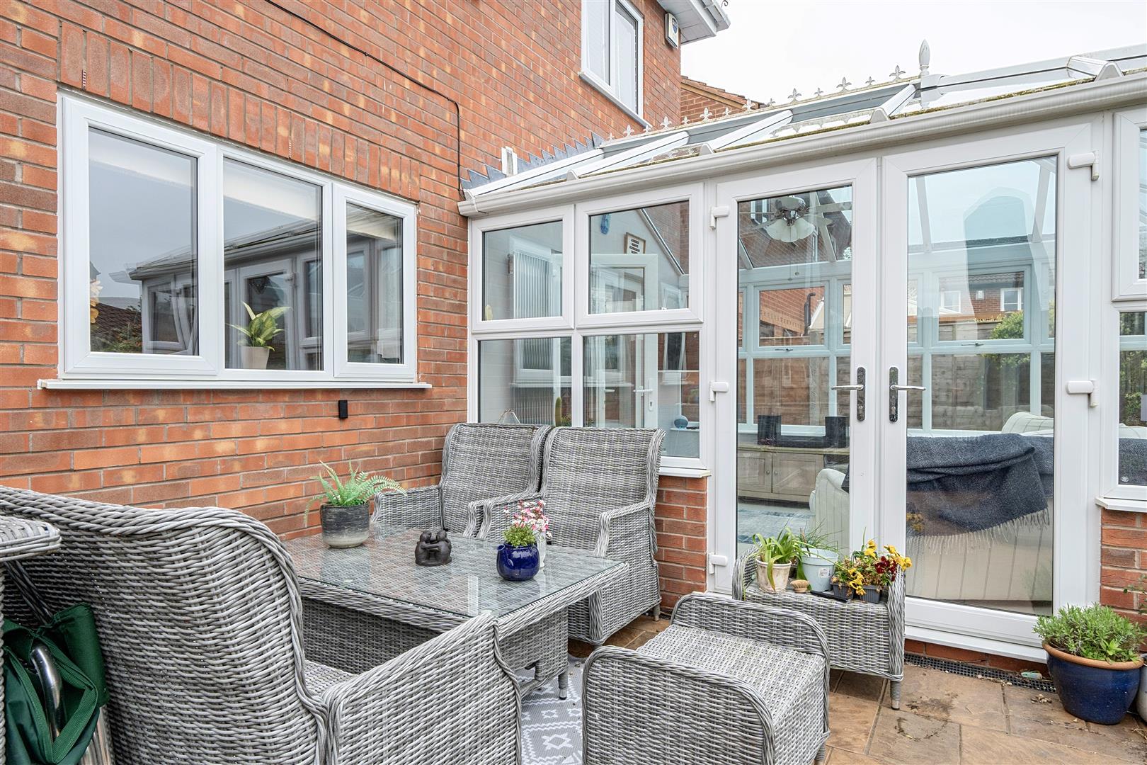 Property Image b8da49f1-f102-43d2-b3f1-11cd1f31fe2b