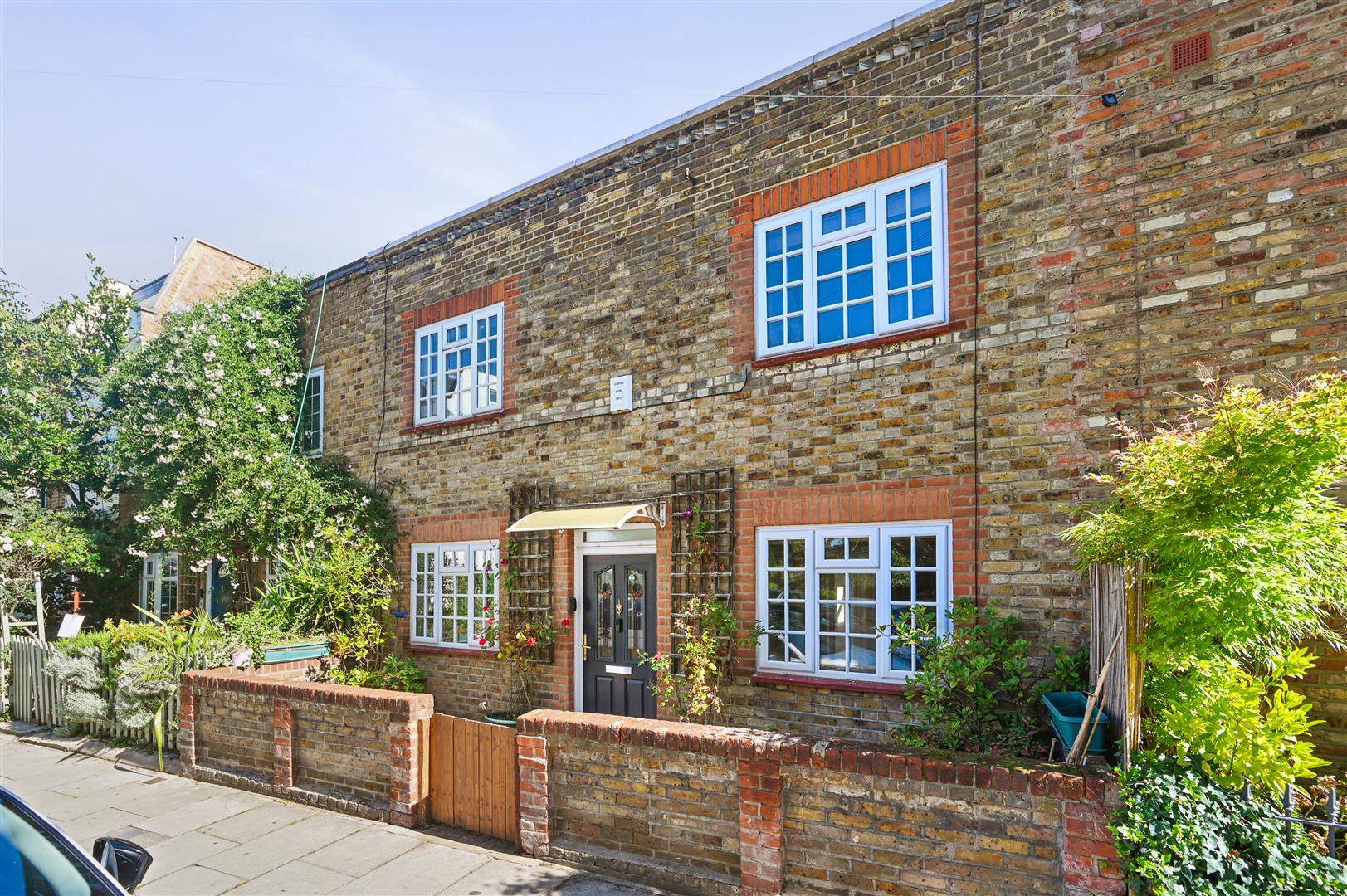 Property Image b8e27ffe-ec9c-4d58-a0e9-6a159256d986