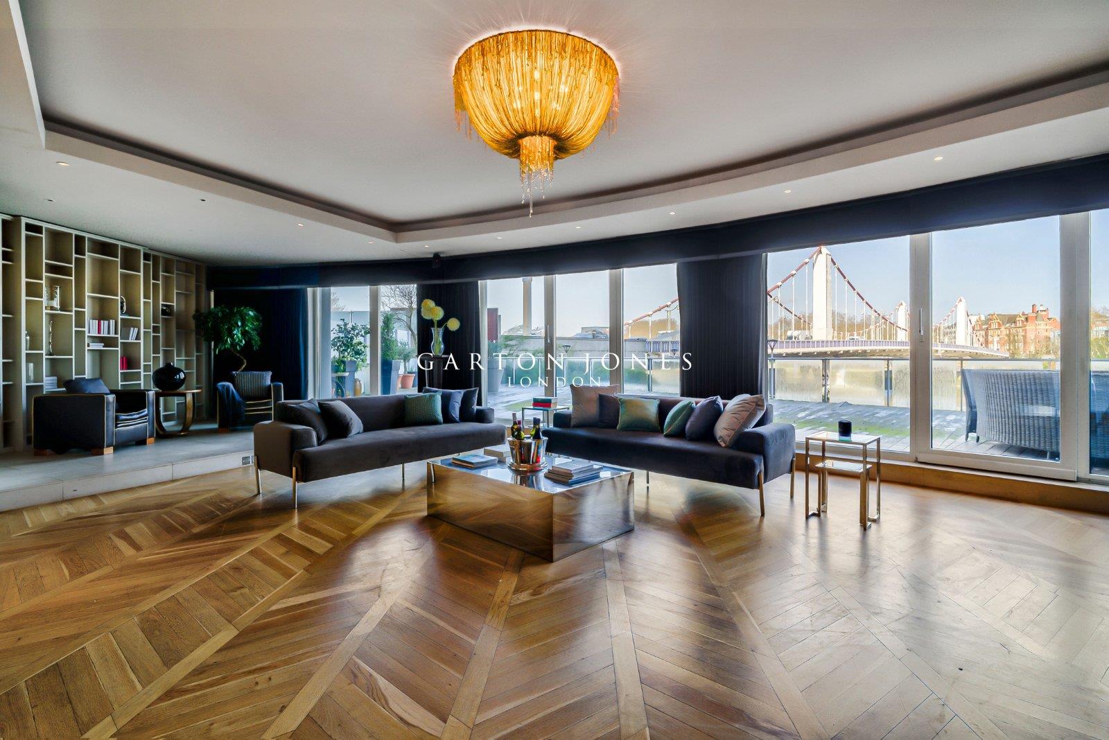 Property Image b8e31e5a-0128-4df7-985e-7f784deb78f9