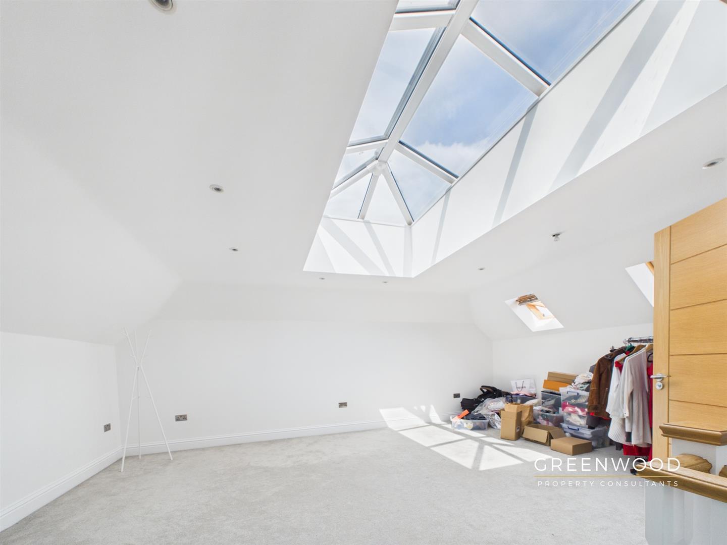 Property Imageb8e735a6-3261-4972-aba2-e95fde6119fe