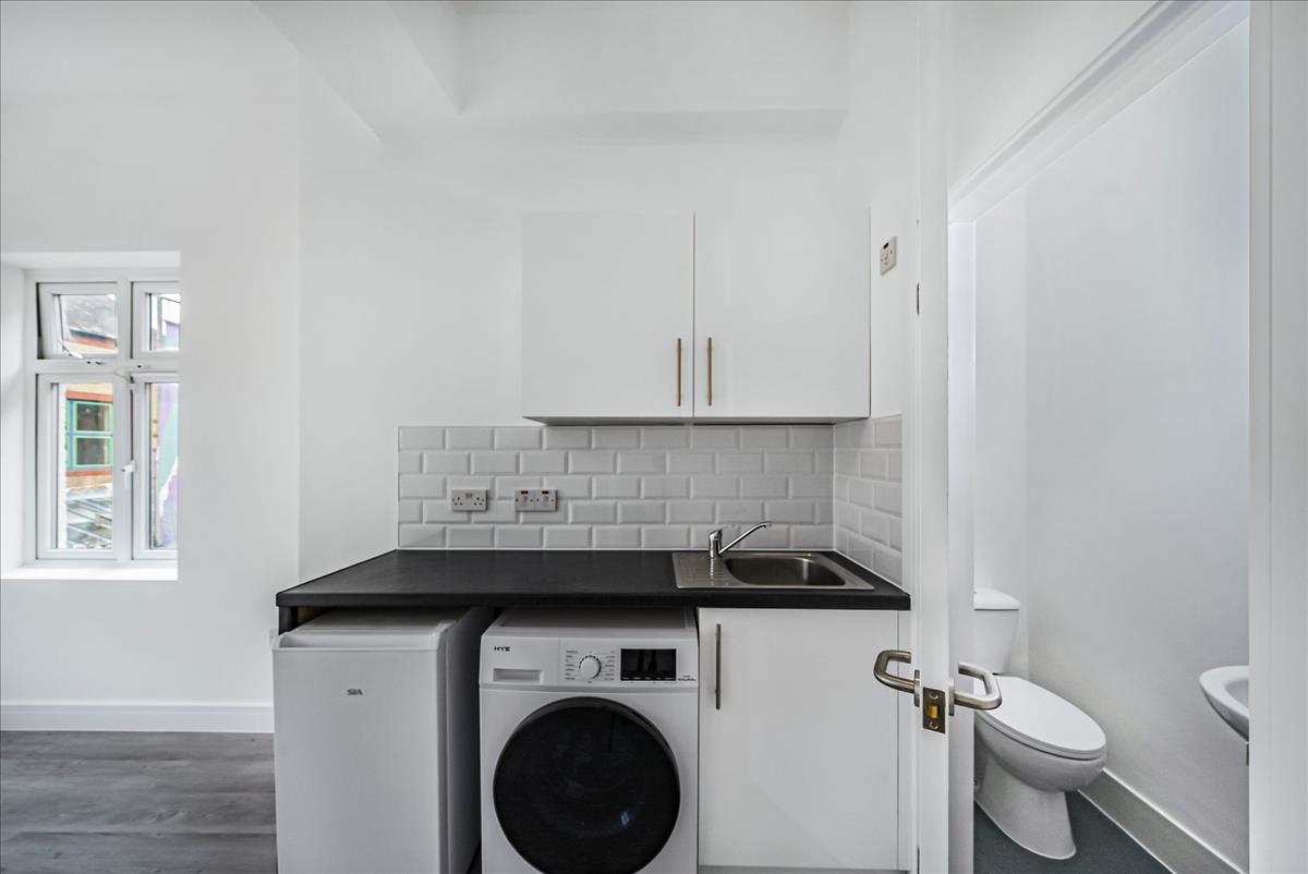 Property Image b8e7da6d-14a0-425e-b727-d4c17c282fc5