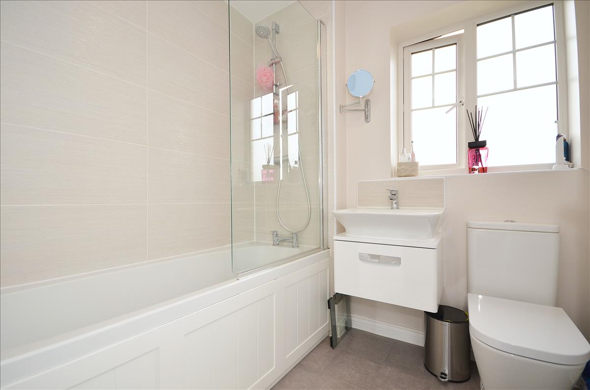 Property Image b8f7fd0f-1f44-46c6-8811-331362c467f8