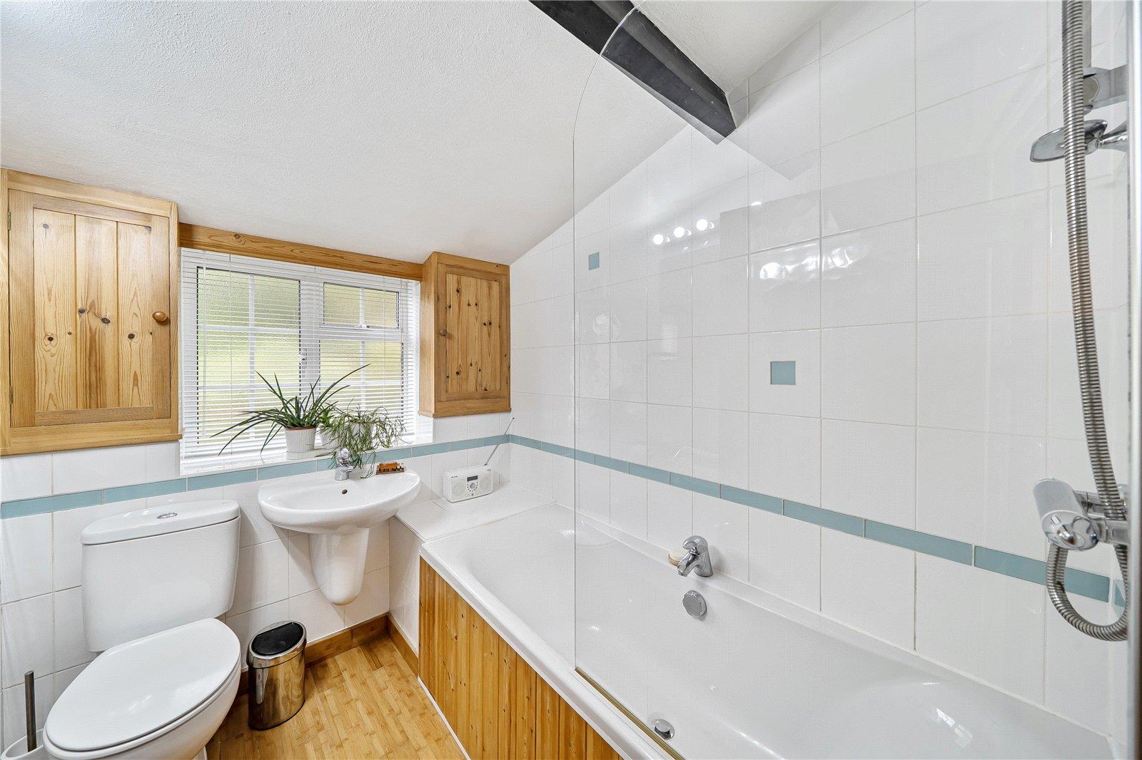 Property Image b8f93cb0-34cb-4931-bfba-f2078ac49fbf