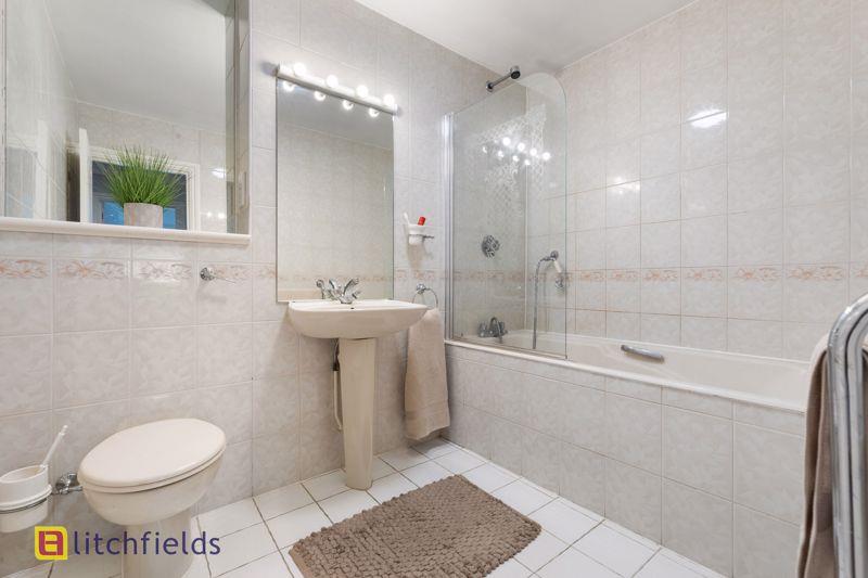 Property Image b8fb5bc3-da4f-4086-9e3c-fe701c0cd076