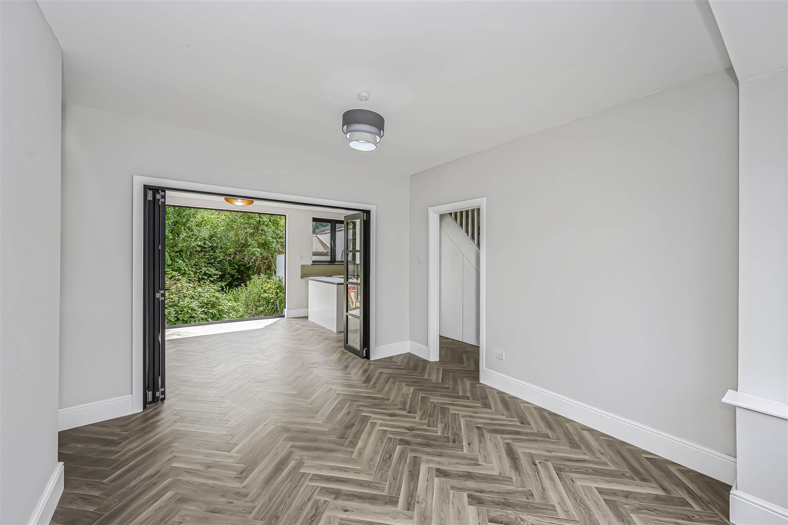 Property Image b90c9c0c-51ff-48fc-9a7d-cbbde9ac077e