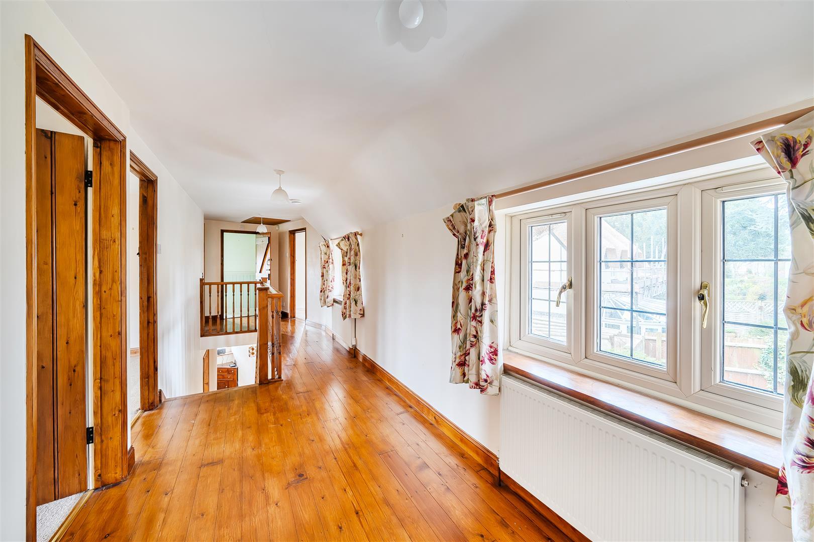 Property Image b90deb8d-63f5-4252-bb81-345e8bc37808