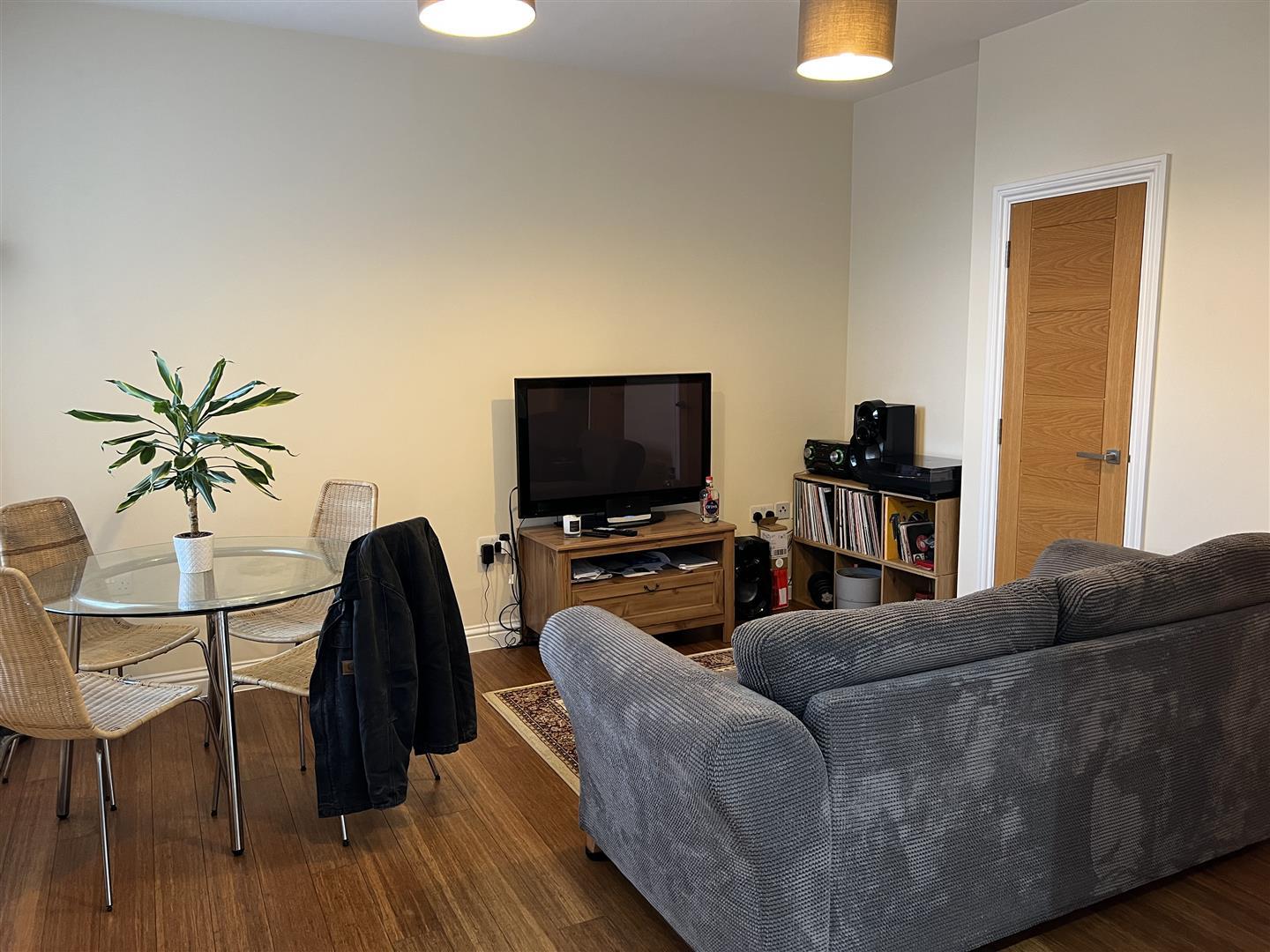 Property Image b914151c-0a78-4798-9e32-998b274567a6