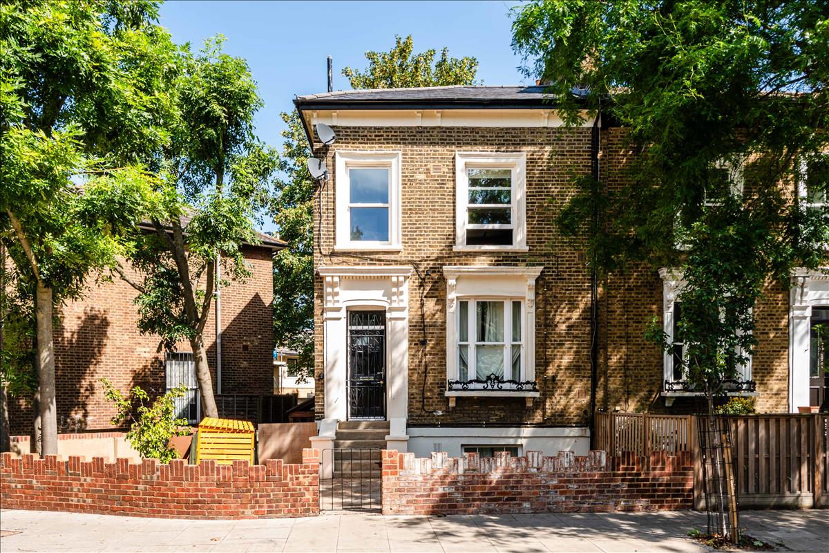 Property Image b91a1b75-2db6-45f1-a3e9-80db28bee8af