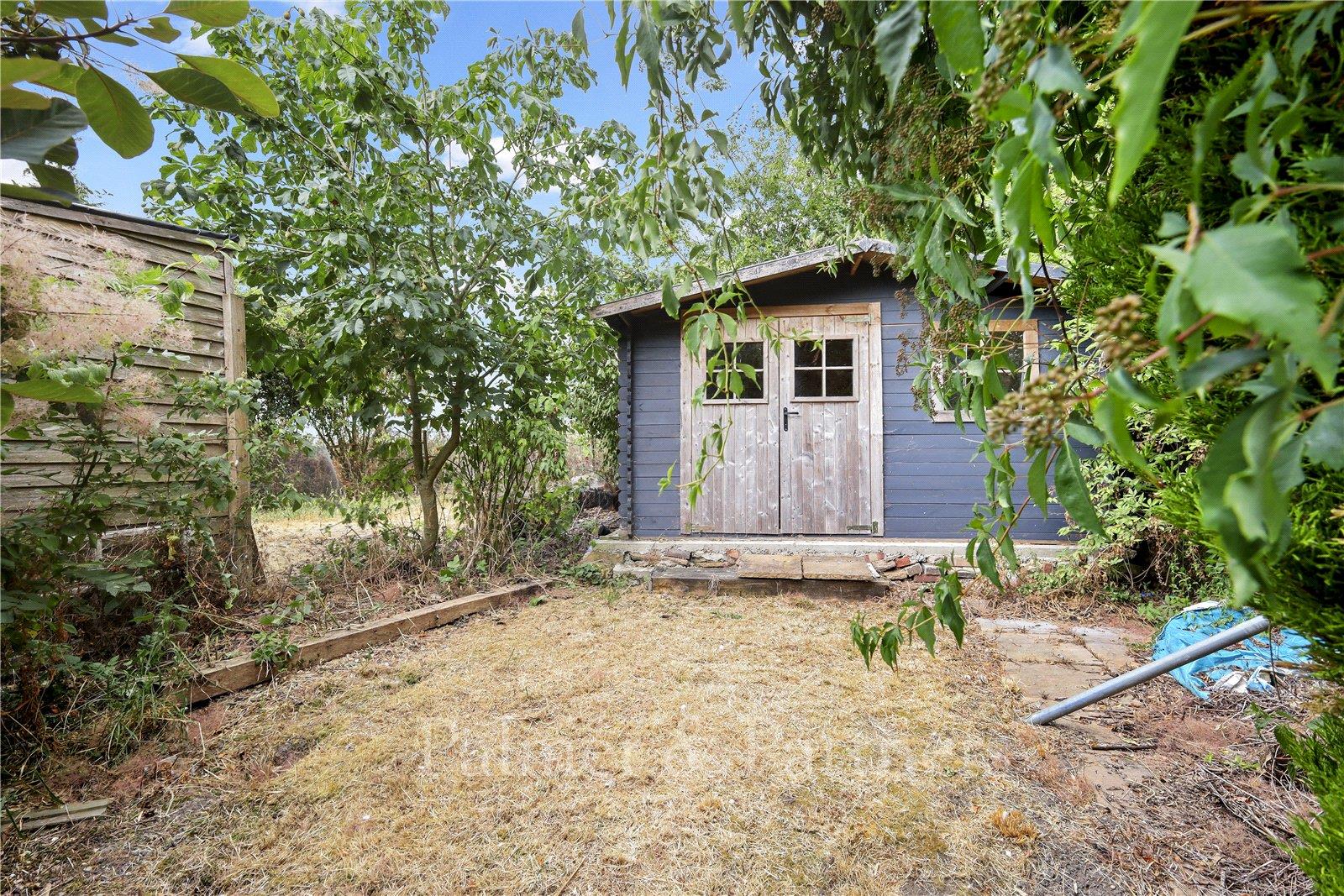 Property Image b9320992-c0dc-4e15-8d7d-ff37fbd70125
