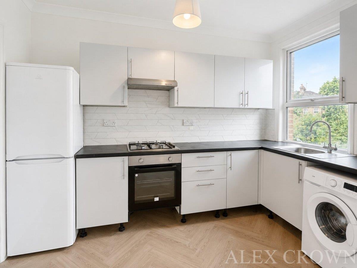 Property Image b934f2a3-6933-486f-818f-fb5c3d1b746a