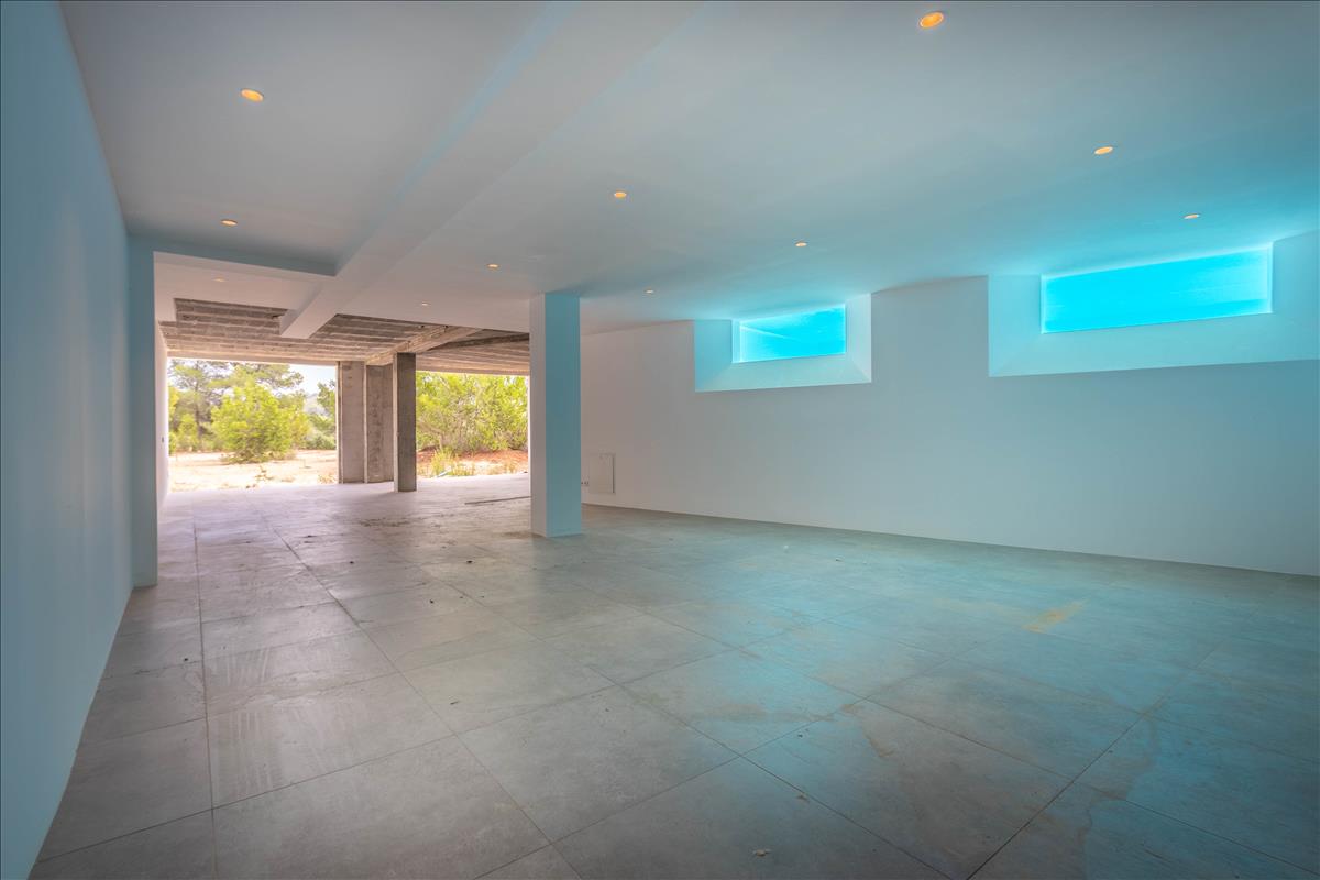 Property Image b936b4b4-6950-44c8-862c-170013e8f175