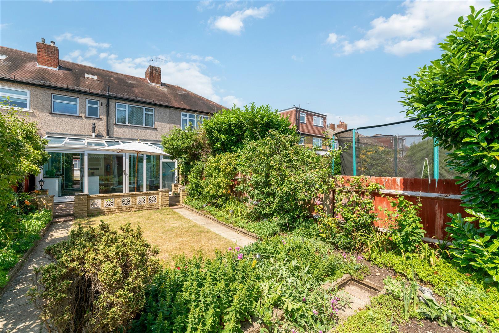 Property Image b938df06-ead3-44dc-a42b-cb7320ef9d07