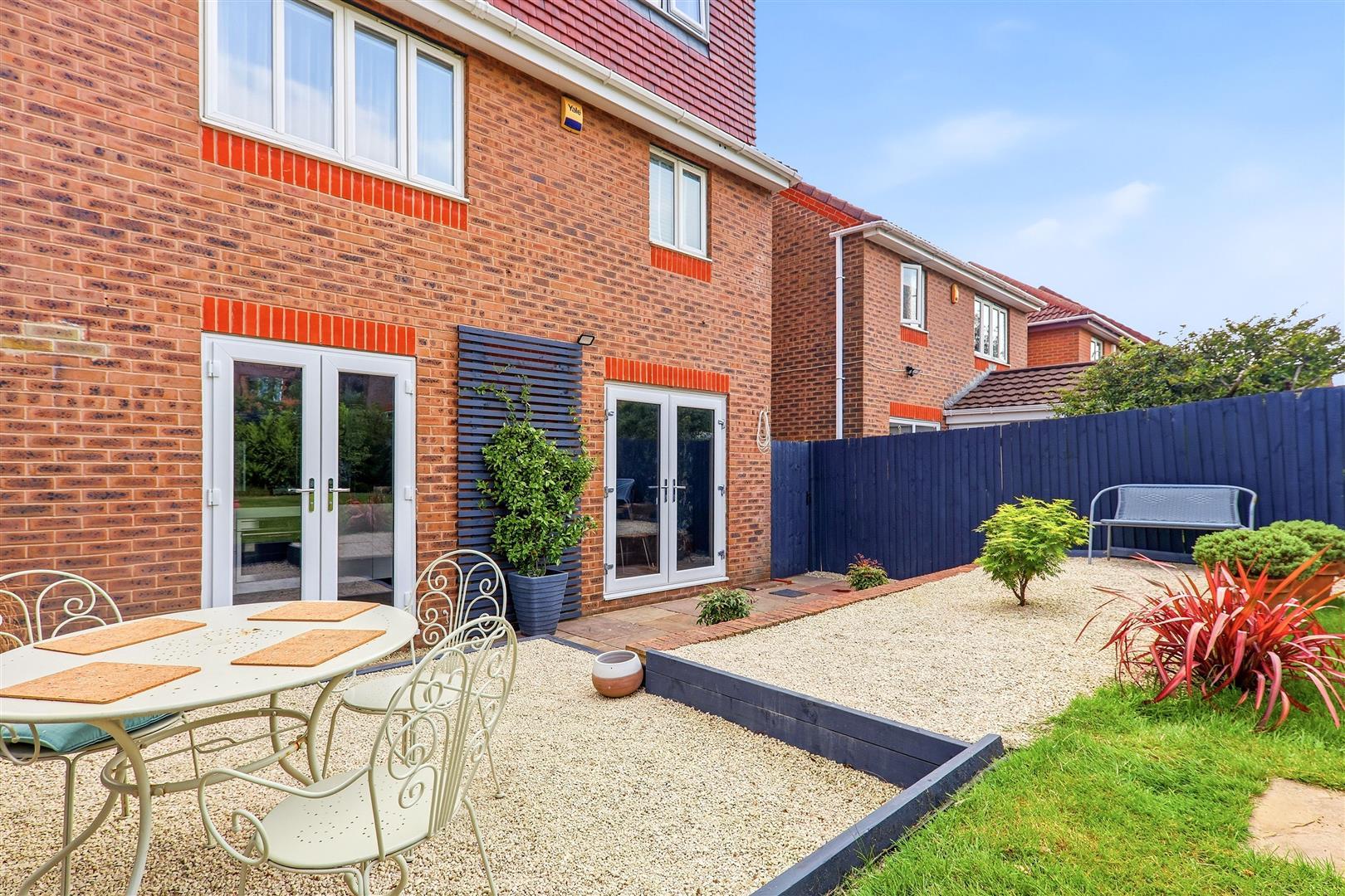 Property Image b93b1a93-3d29-4d99-a74b-fc2f0659d480