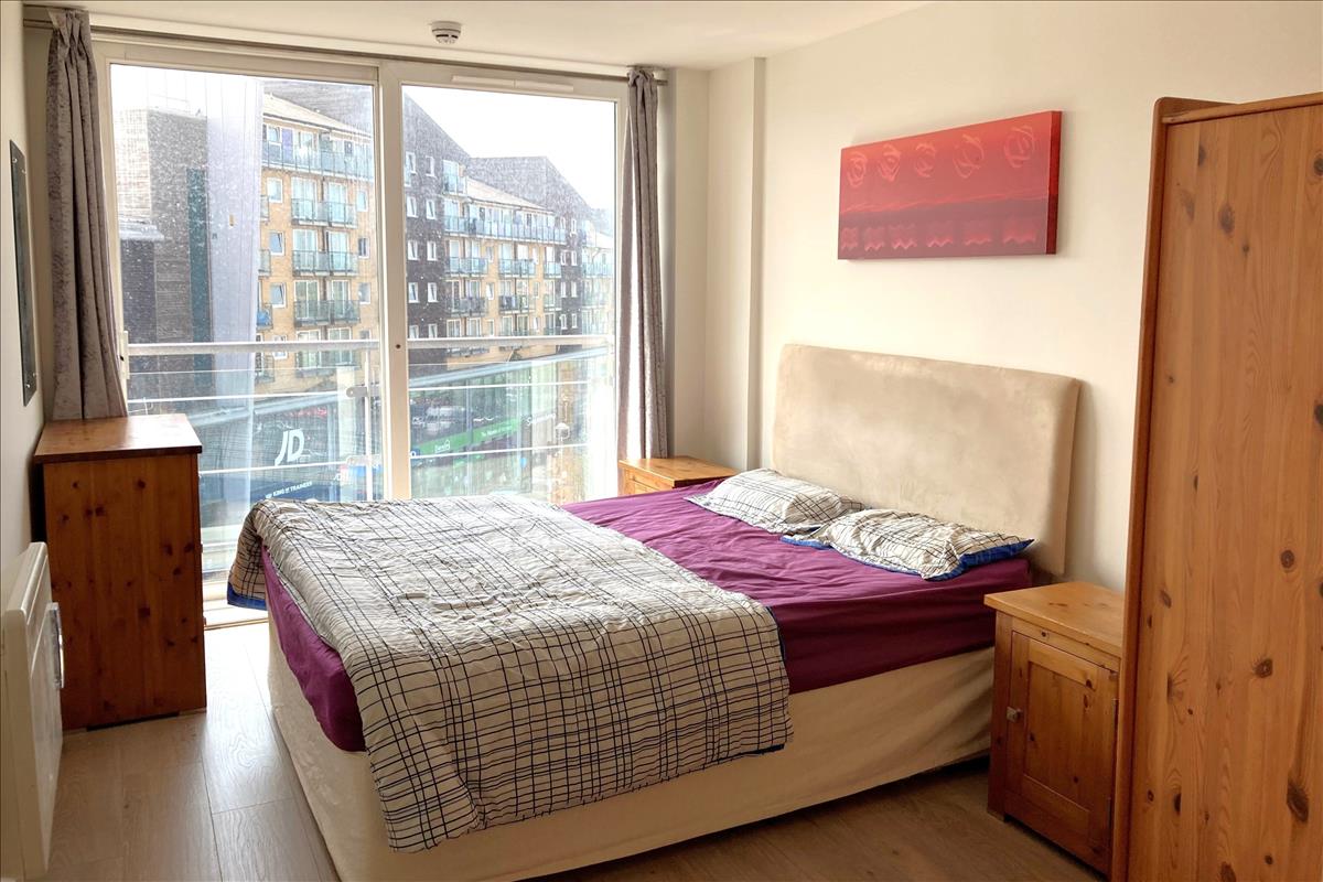 Property Image b9487279-8230-46f6-a48b-702bc0f84cab